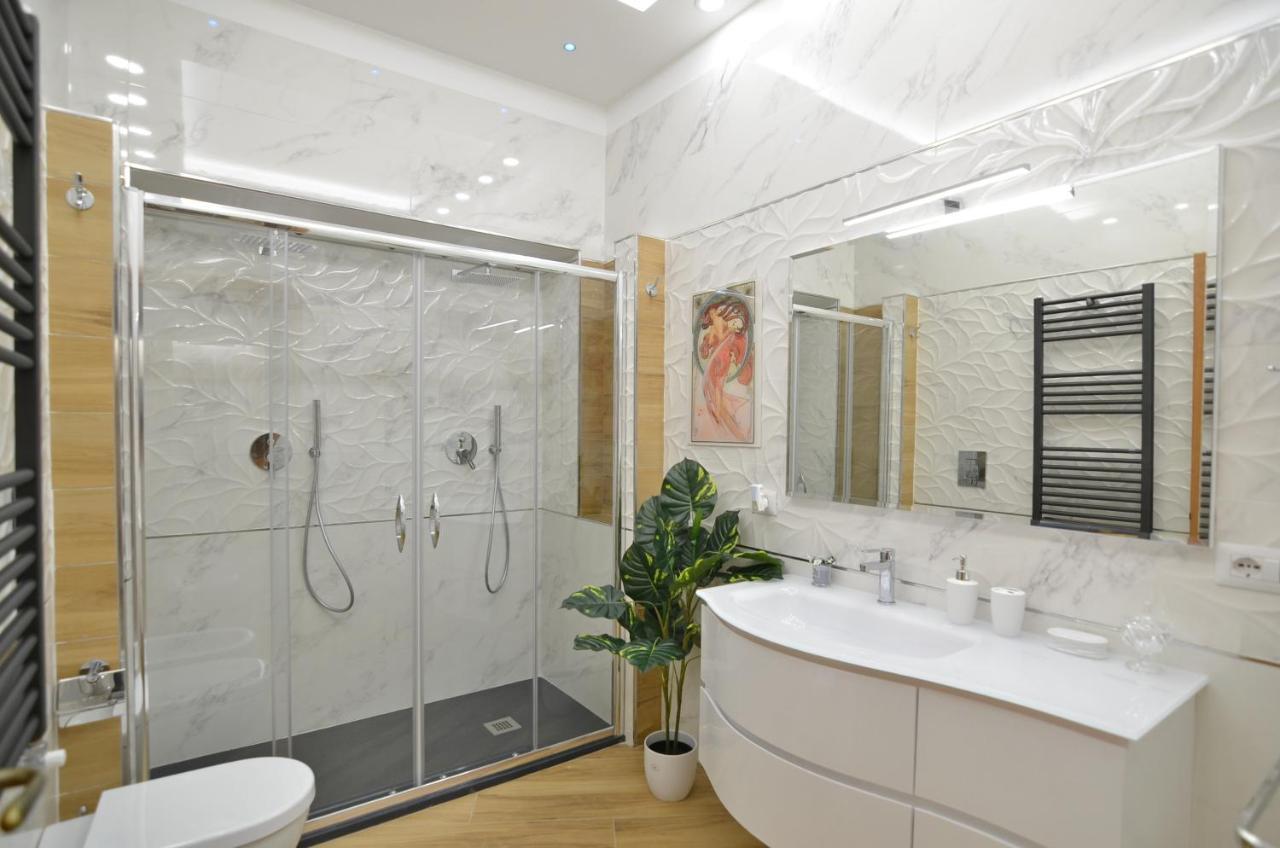 Caserta Deluxe Bis Dış mekan fotoğraf